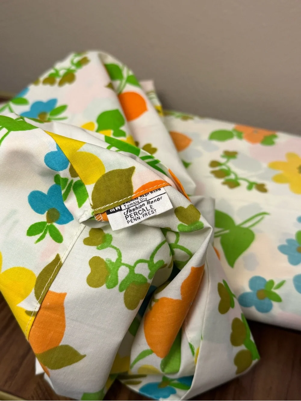 Vintage 1970’s JCPenney Fashion Manor Flower Power King Flat Sheet Pillow Cases